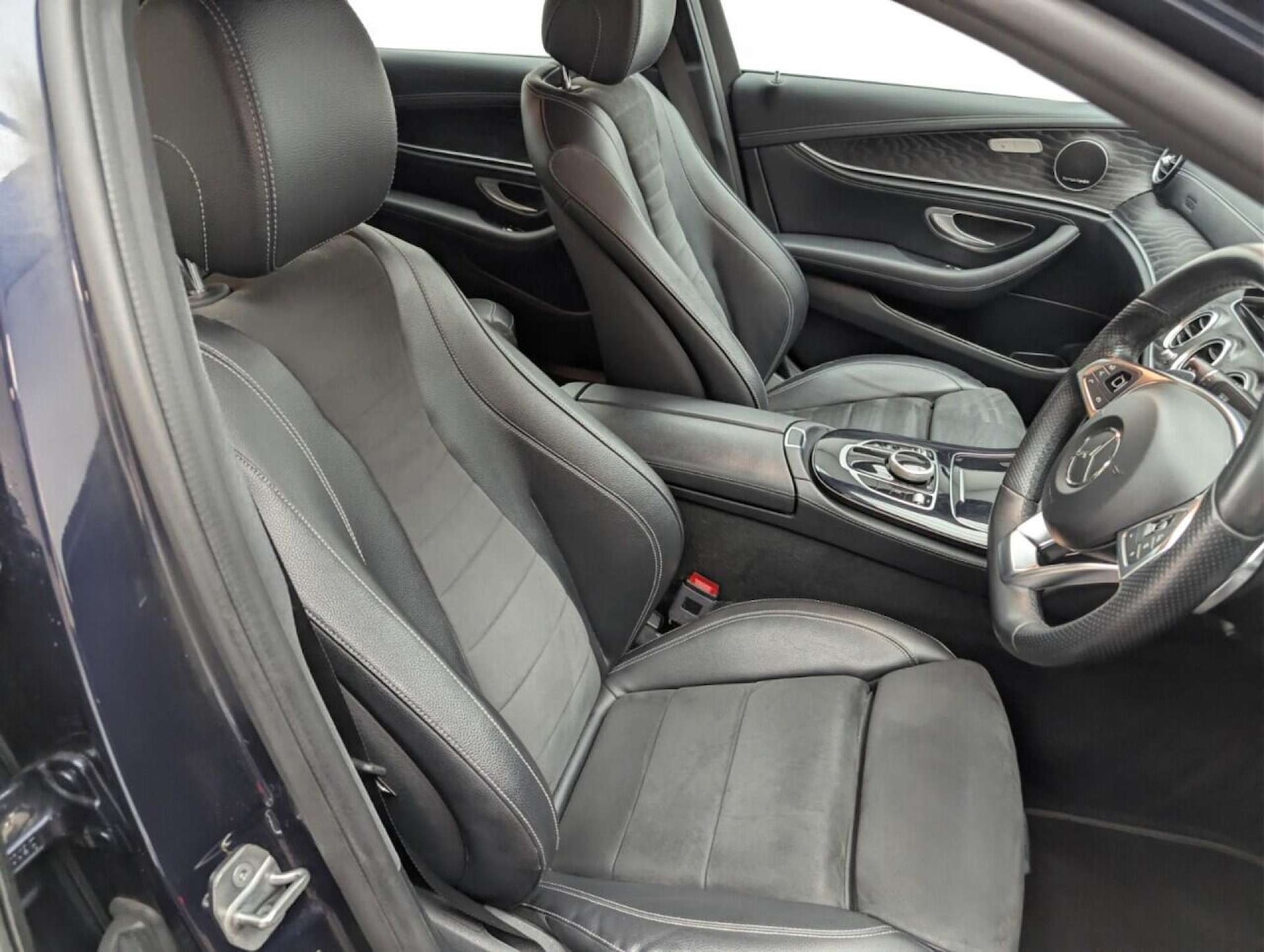 Used Mercedes-Benz E Class 2017 for sale - 77765789: Photo 12