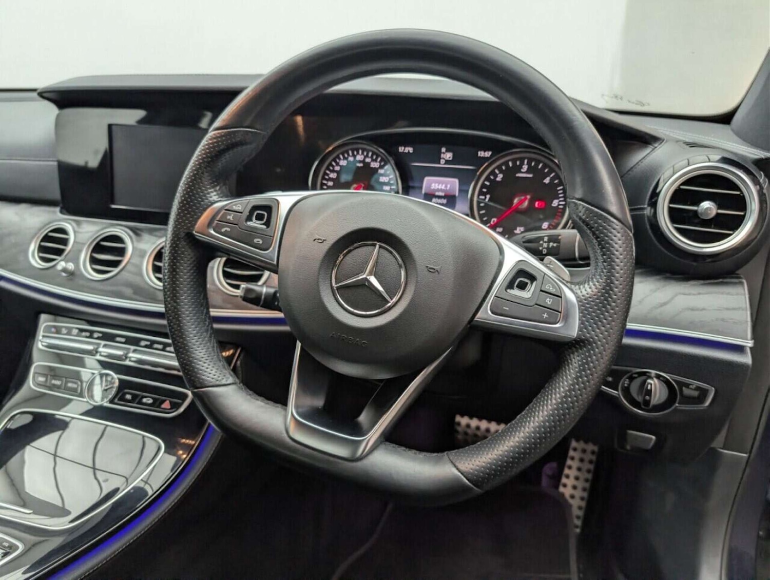 Used Mercedes-Benz E Class 2017 for sale - 77765789: Photo 22