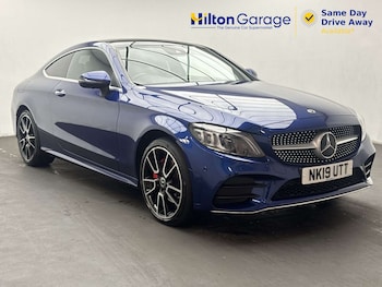 Used Mercedes-Benz C Class 2019 for sale - 79335817: Photo