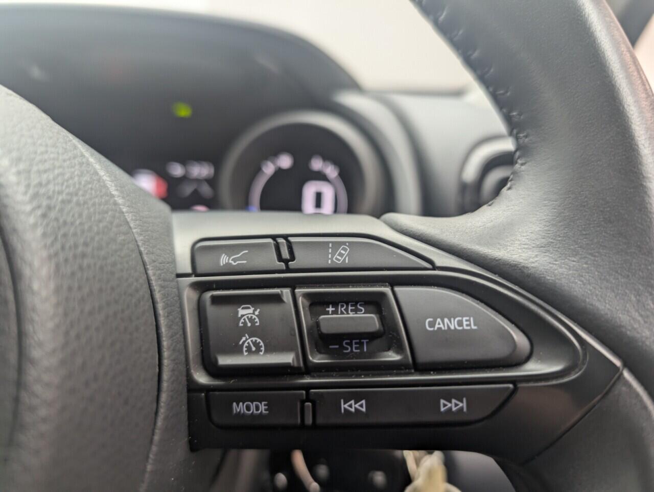 Used Toyota Yaris 2021 for sale - 76425427: Photo 20