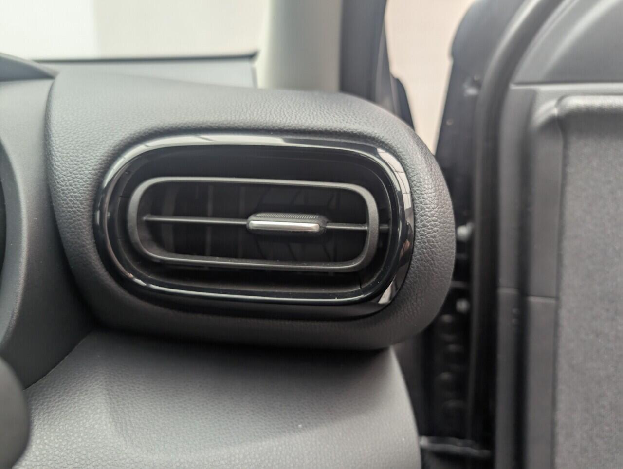 Used Toyota Yaris 2021 for sale - 76425427: Photo 21