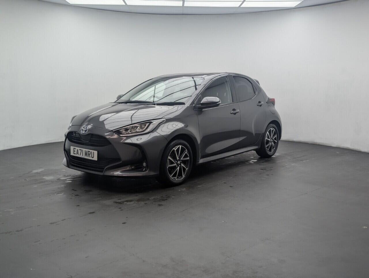 Used Toyota Yaris 2021 for sale - 76425427: Photo 4
