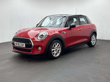 Used MINI Hatch 2018 for sale - 79353208: Photo