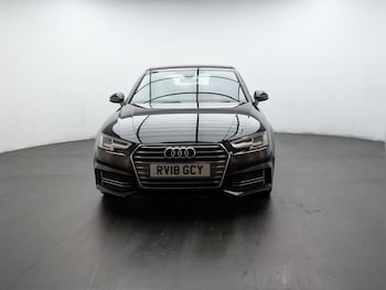 Used Audi A4 2018 for sale - 76425379: Photo