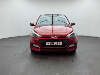 Used Hyundai i20 2018 for sale - 79058490: Photo