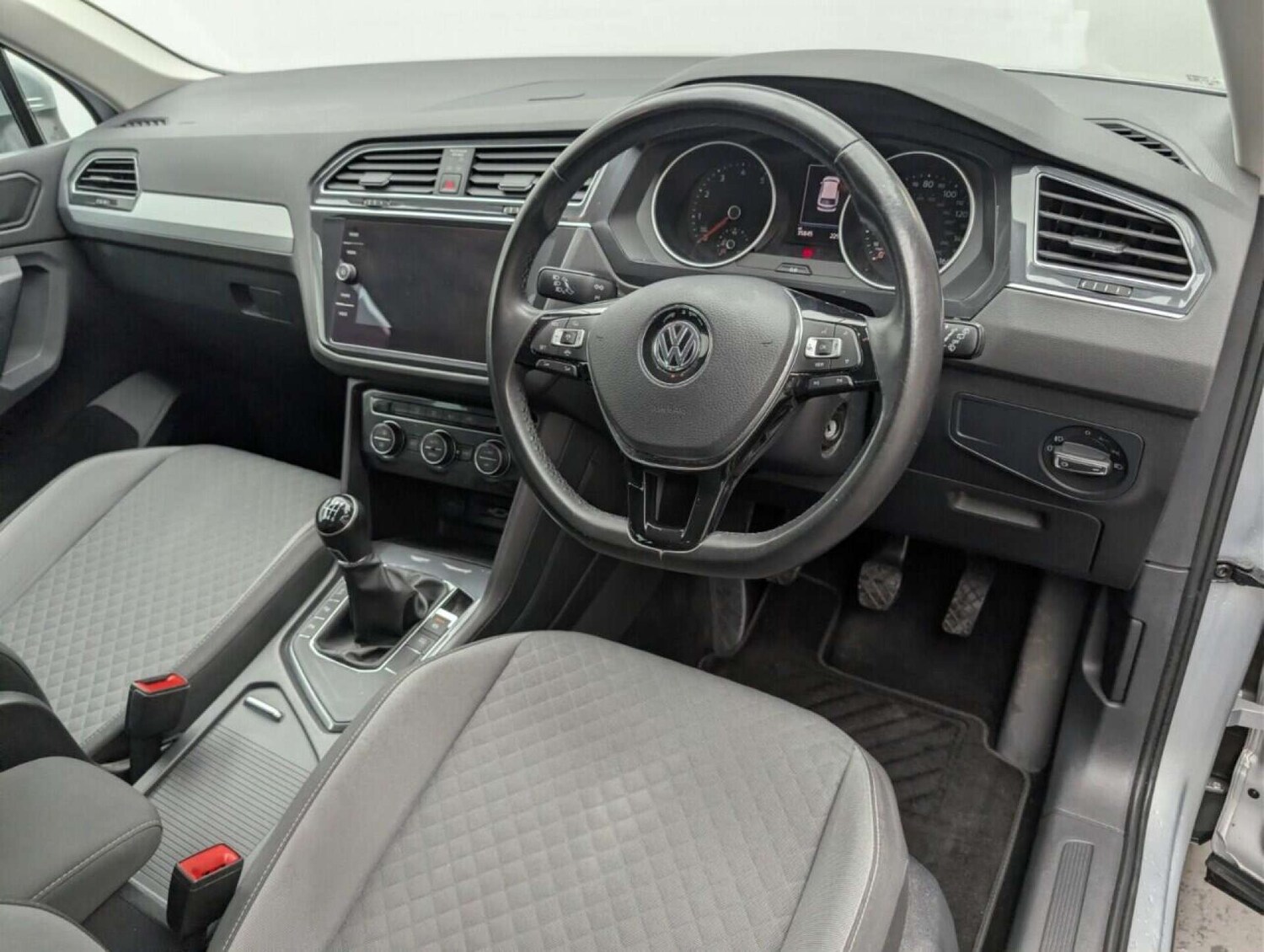 Used Volkswagen Tiguan 2020 for sale - 77714237: Photo 11