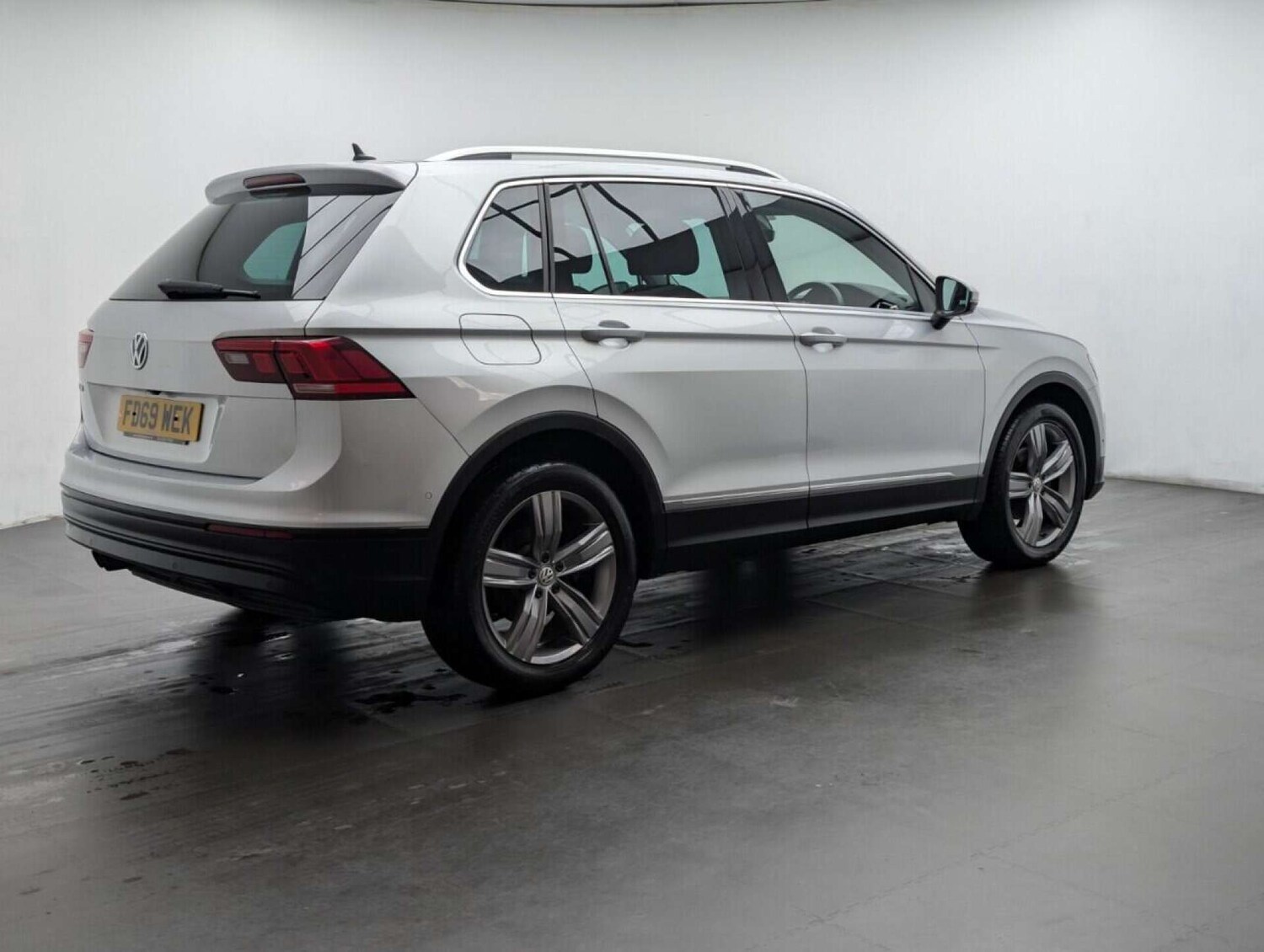 Used Volkswagen Tiguan 2020 for sale - 77714237: Photo 8