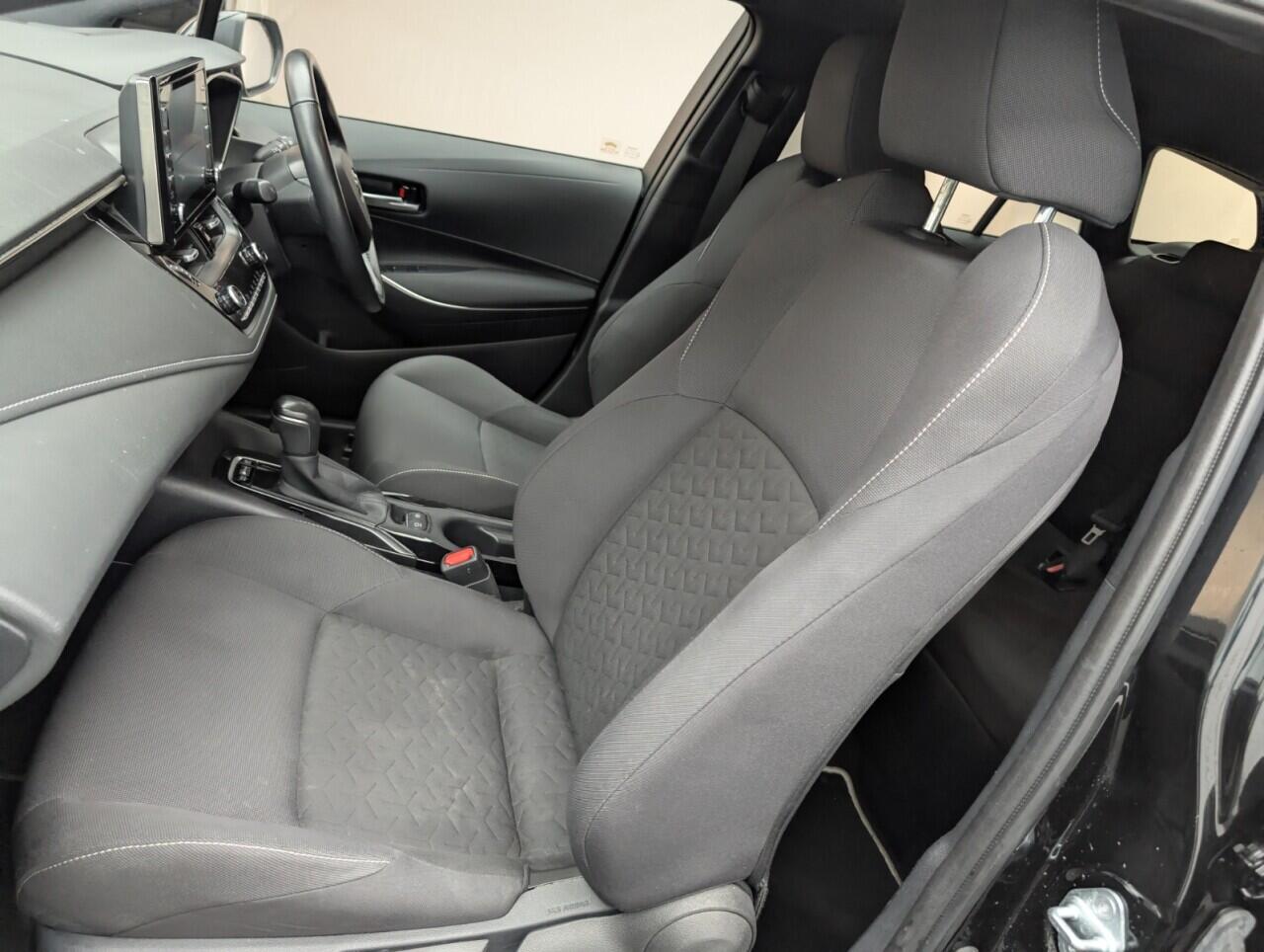 Used Toyota Corolla 2021 for sale - 76585172: Photo 9