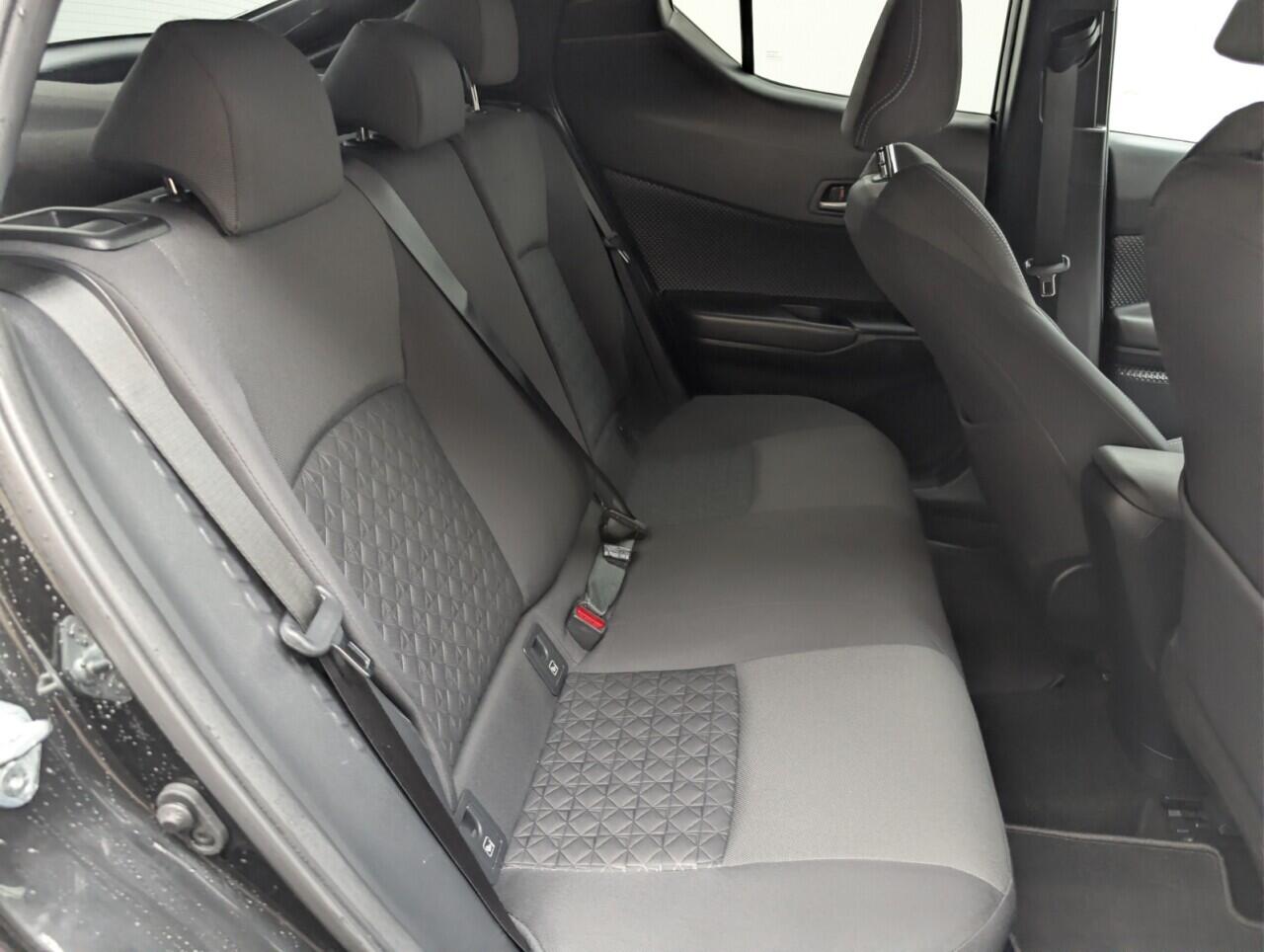 Used Toyota C-HR 2020 for sale - 76456884: Photo 25