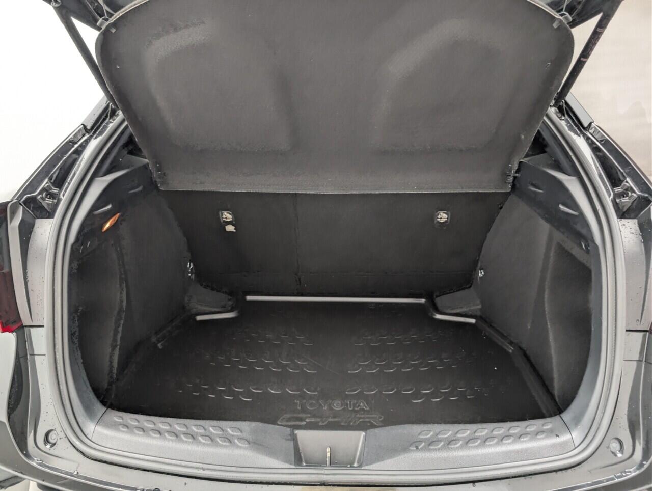 Used Toyota C-HR 2020 for sale - 76456884: Photo 26