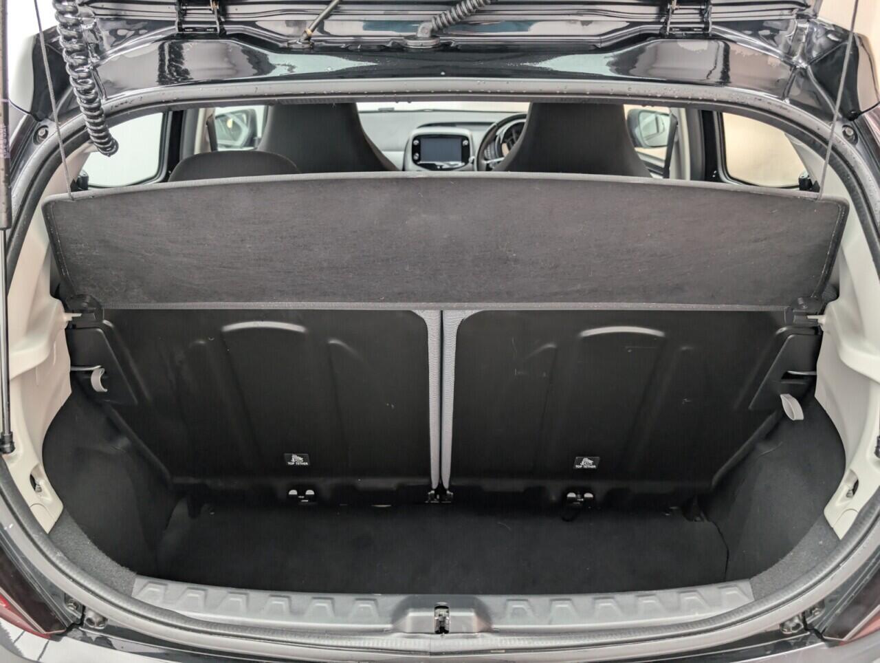 Used Toyota AYGO 2021 for sale - 76423984: Photo 25