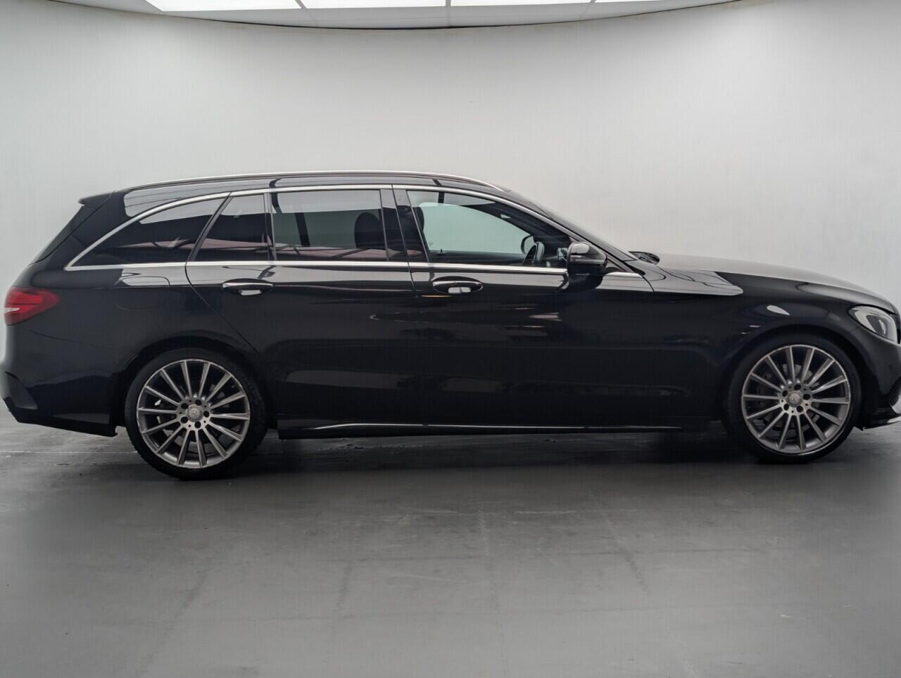 Used Mercedes-Benz C Class 2017 for sale - 76457101: Photo 9