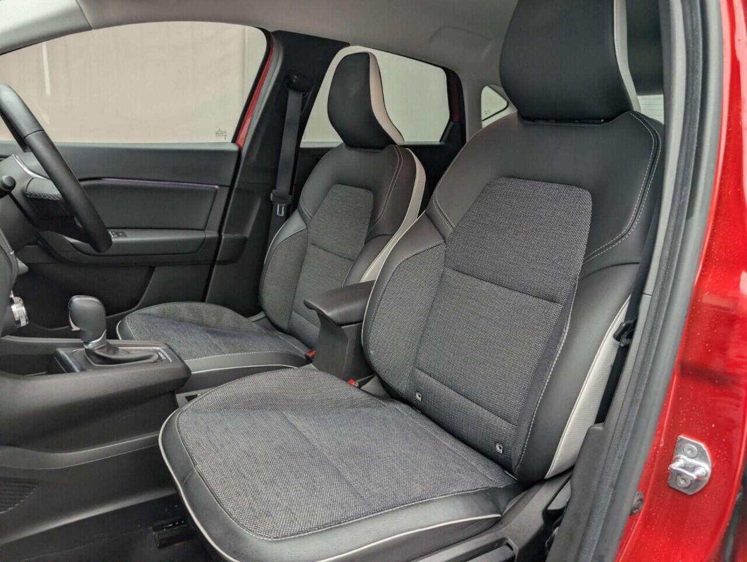 Used Renault Captur 2022 for sale - 78064620: Photo 32