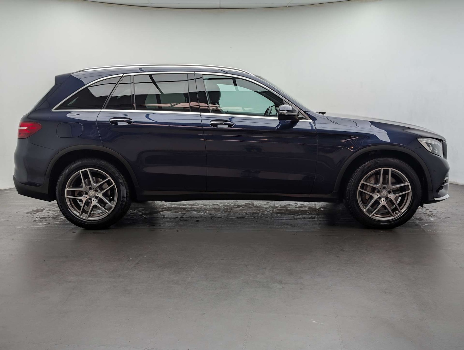 Used Mercedes-Benz GLC 2015 for sale - 77989963: Photo 11