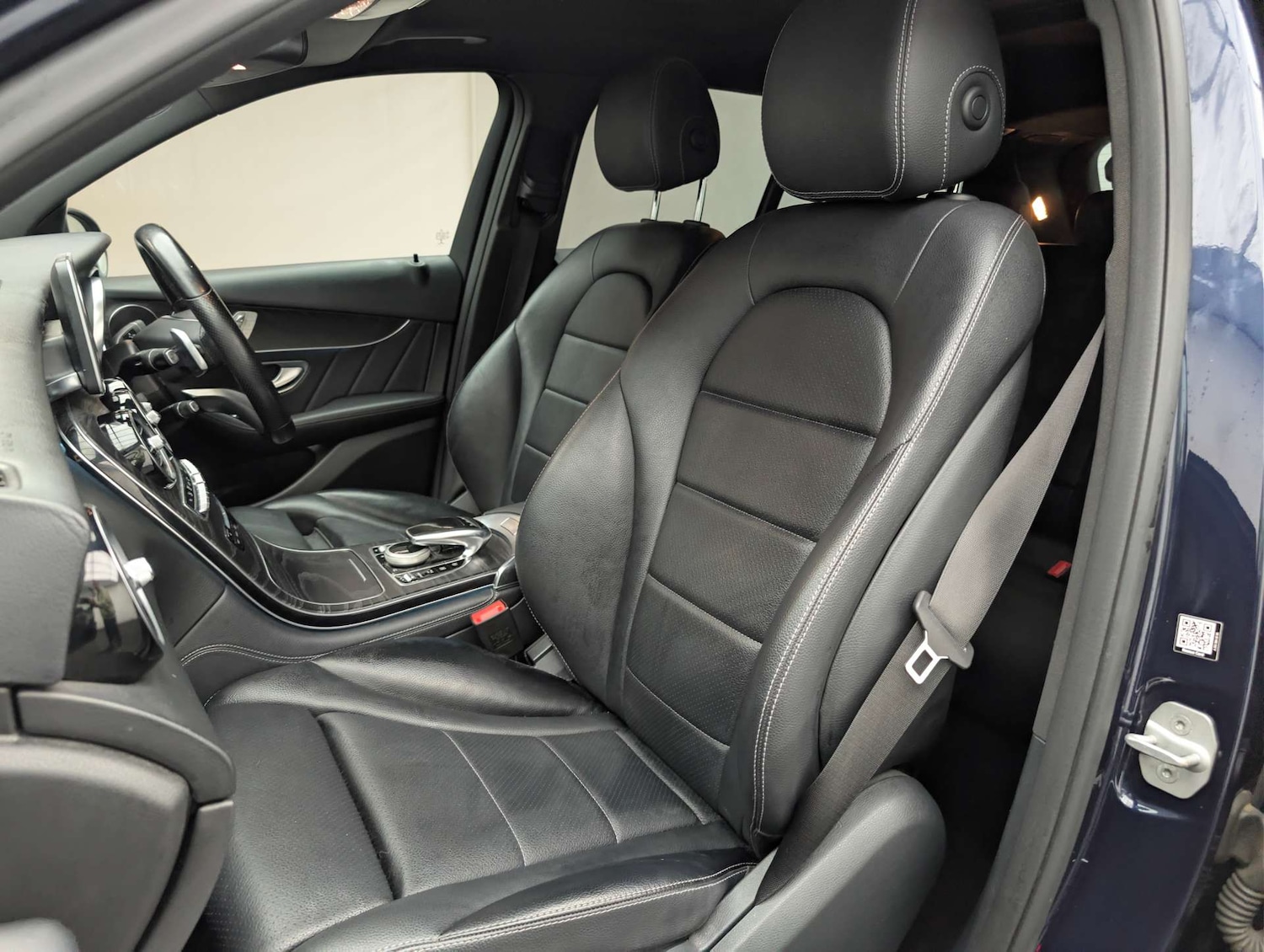 Used Mercedes-Benz GLC 2015 for sale - 77989963: Photo 17