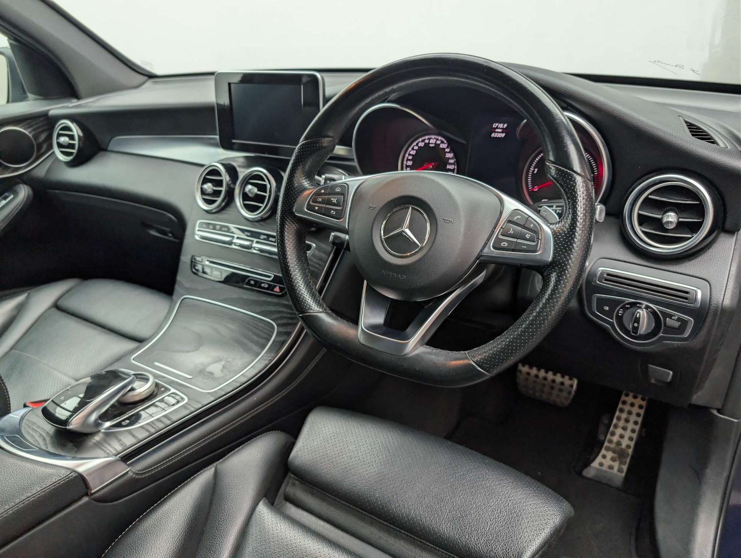 Used Mercedes-Benz GLC 2015 for sale - 77989963: Photo 19