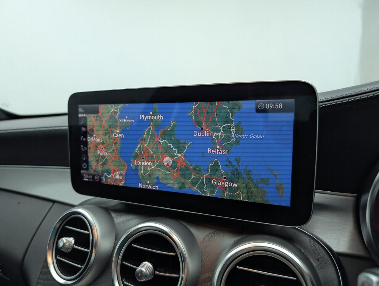 Used Mercedes-Benz C Class 2019 for sale - 76422848: Photo 14