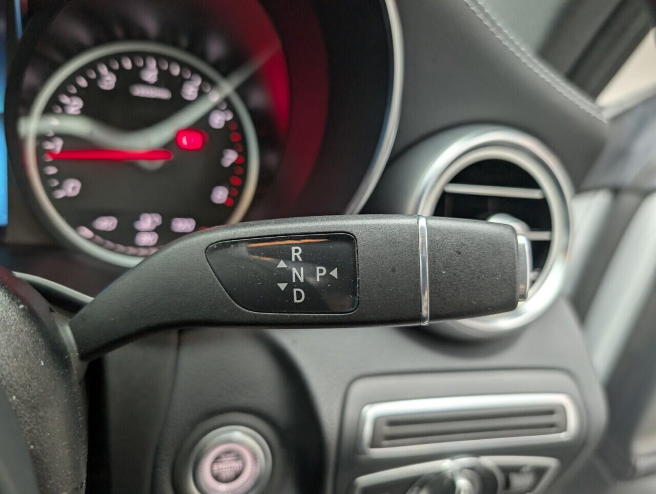 Used Mercedes-Benz C Class 2019 for sale - 76422848: Photo 17