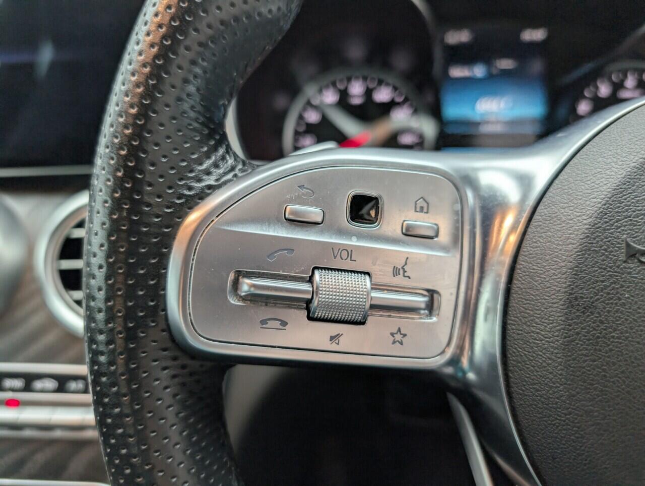 Used Mercedes-Benz C Class 2019 for sale - 76422848: Photo 19