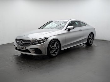 Used Mercedes-Benz C Class 2019 for sale - 76422848: Photo