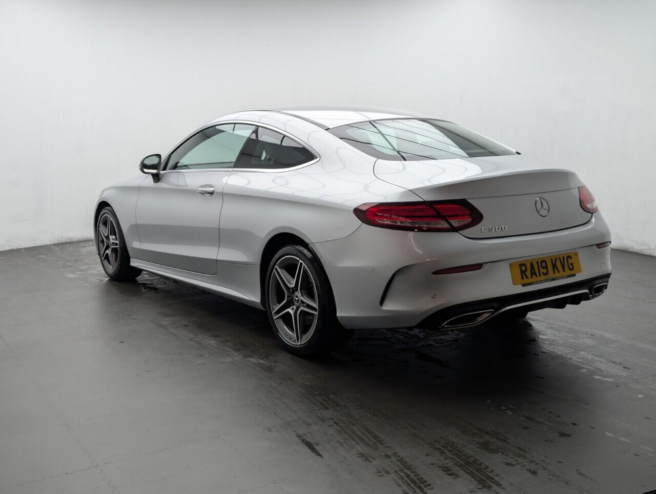 Used Mercedes-Benz C Class 2019 for sale - 76422848: Photo 6