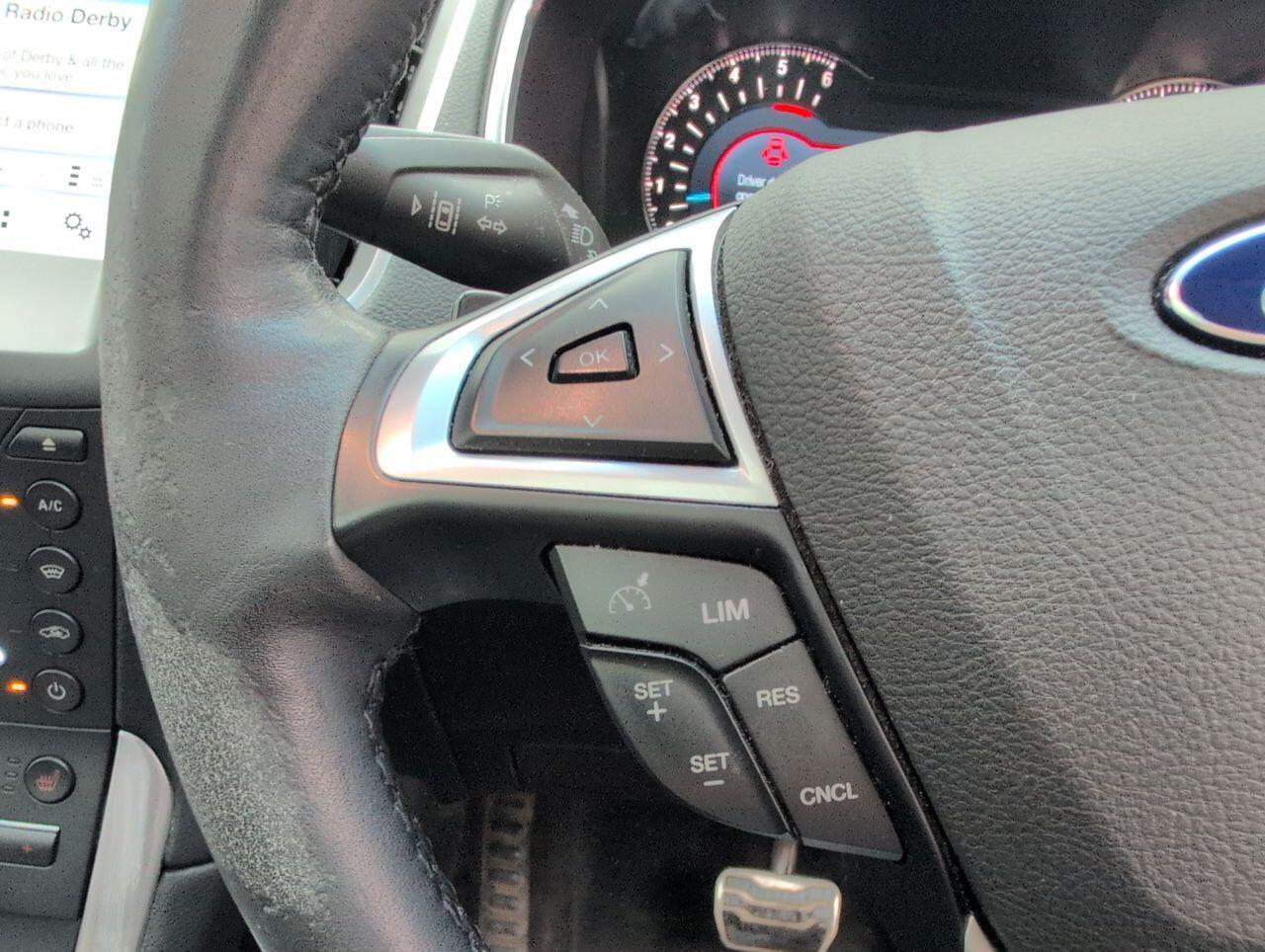 Used Ford Edge 2017 for sale - 76424944: Photo 16