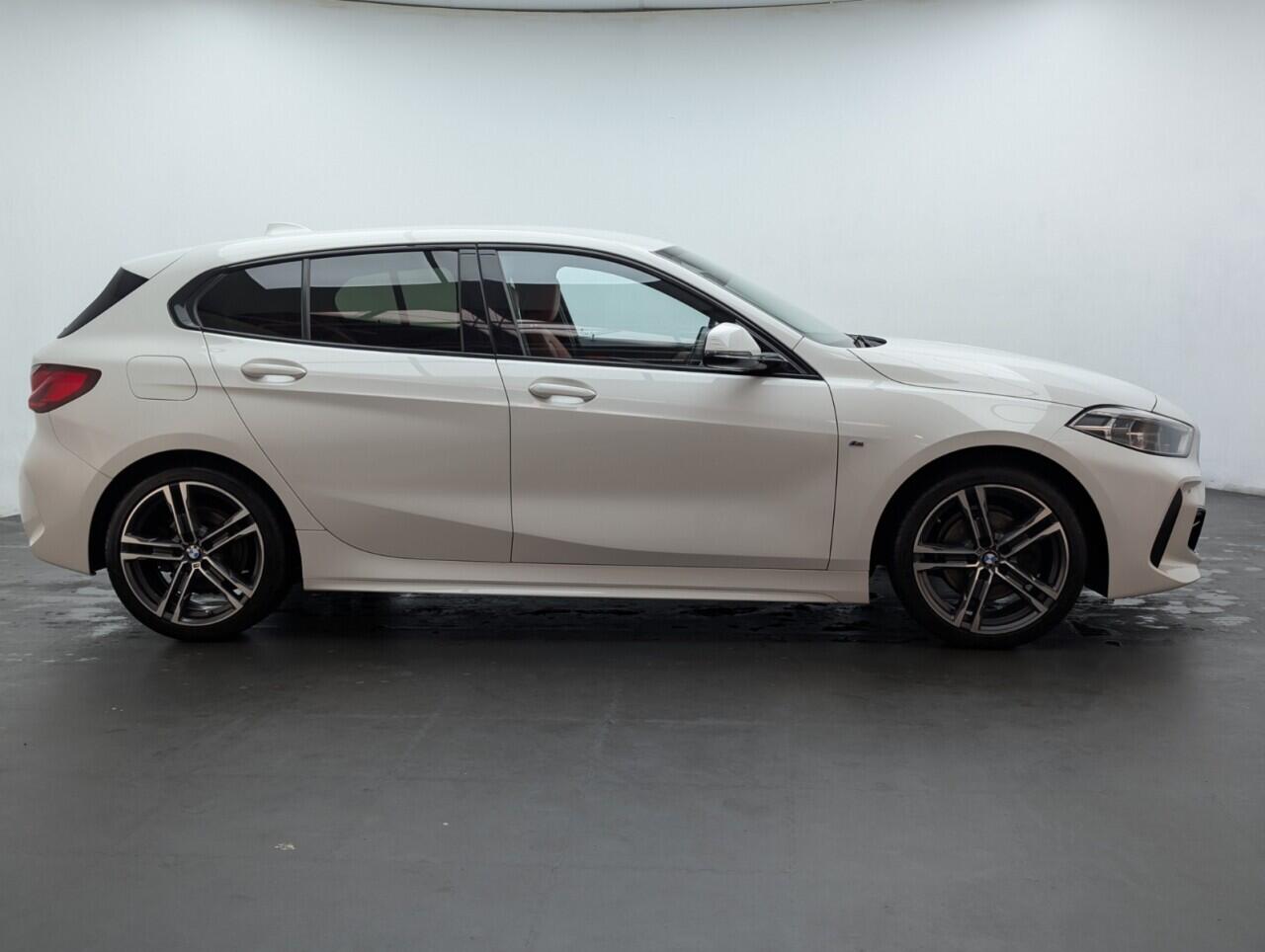 Used BMW 1 Series 2021 for sale - 76425409: Photo 9