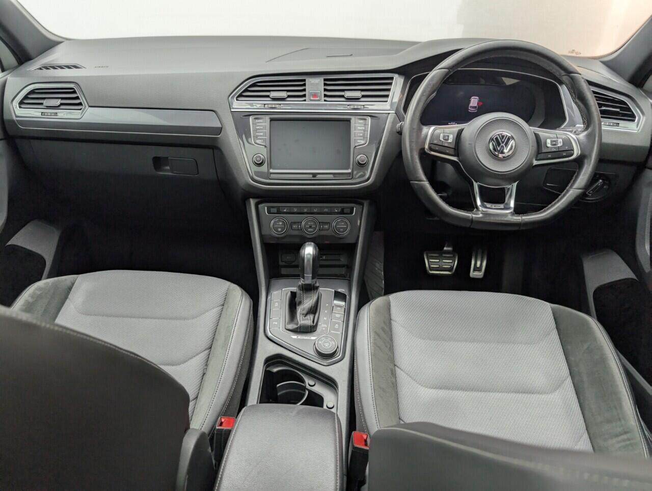 Used Volkswagen Tiguan 2017 for sale - 76424390: Photo 25