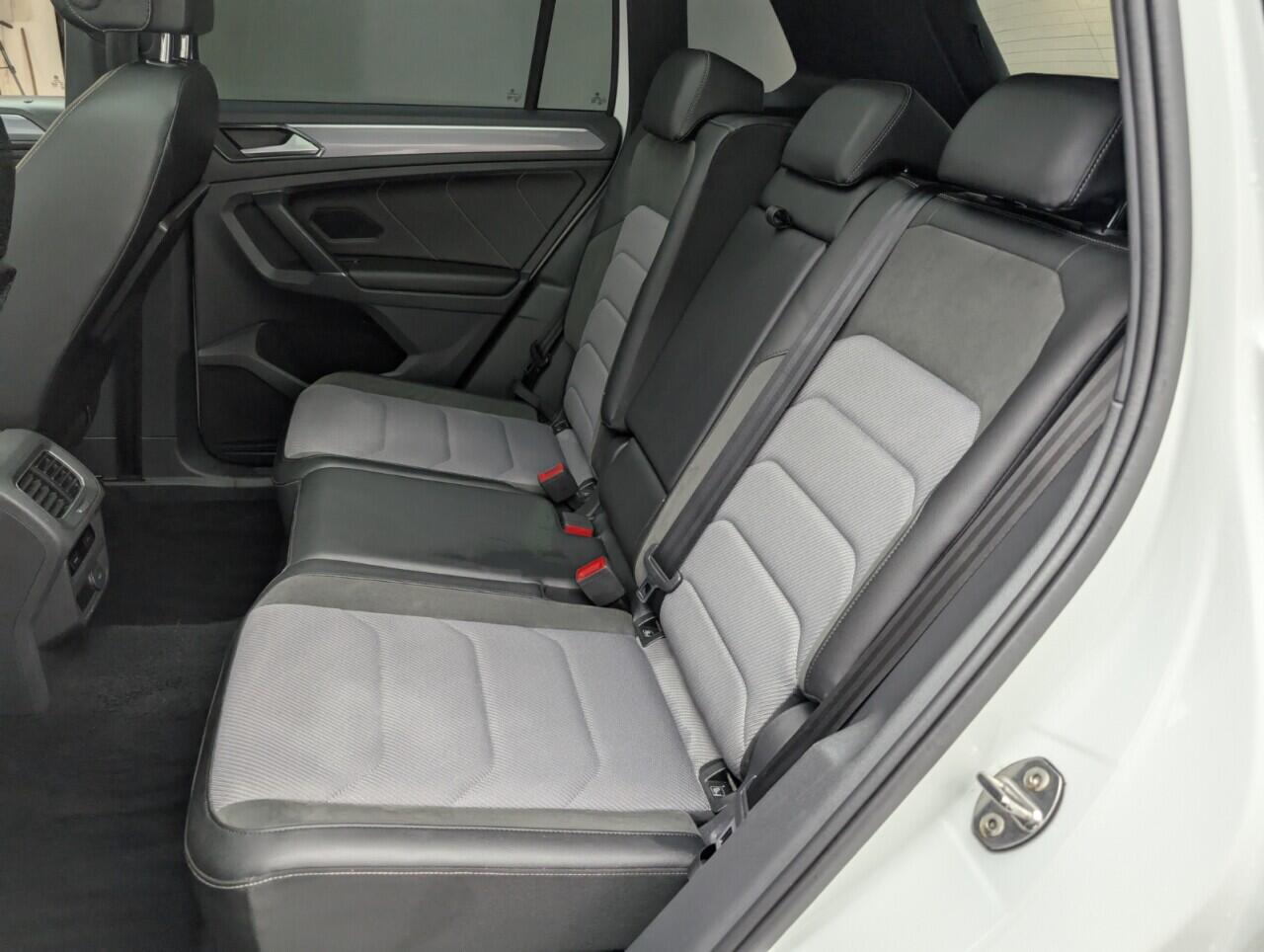 Used Volkswagen Tiguan 2017 for sale - 76424390: Photo 28