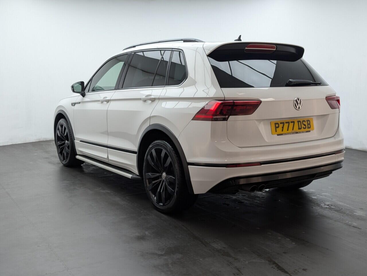 Used Volkswagen Tiguan 2017 for sale - 76424390: Photo 6