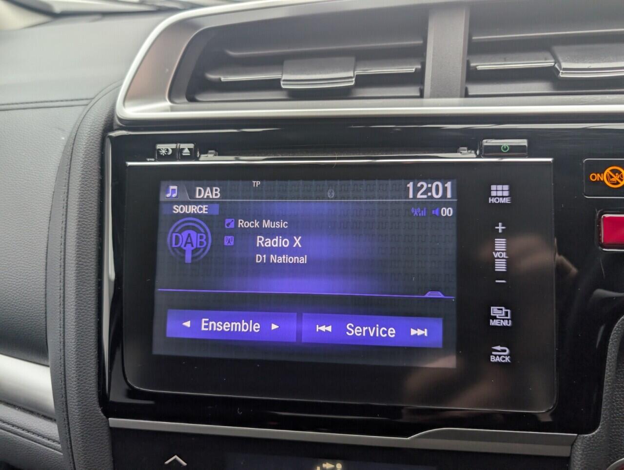 Used Honda Jazz 2017 for sale - 76423074: Photo 13