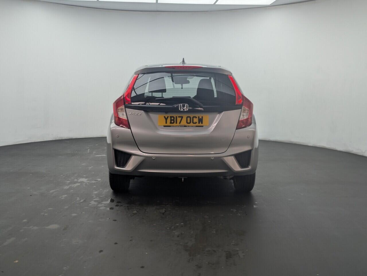 Used Honda Jazz 2017 for sale - 76423074: Photo 7