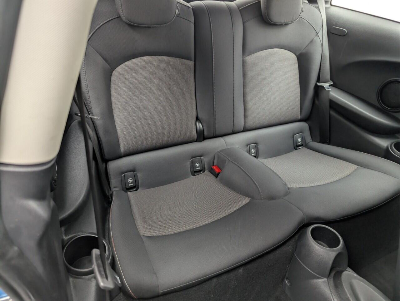 Used MINI Hatch 2019 for sale - 77074478: Photo 23