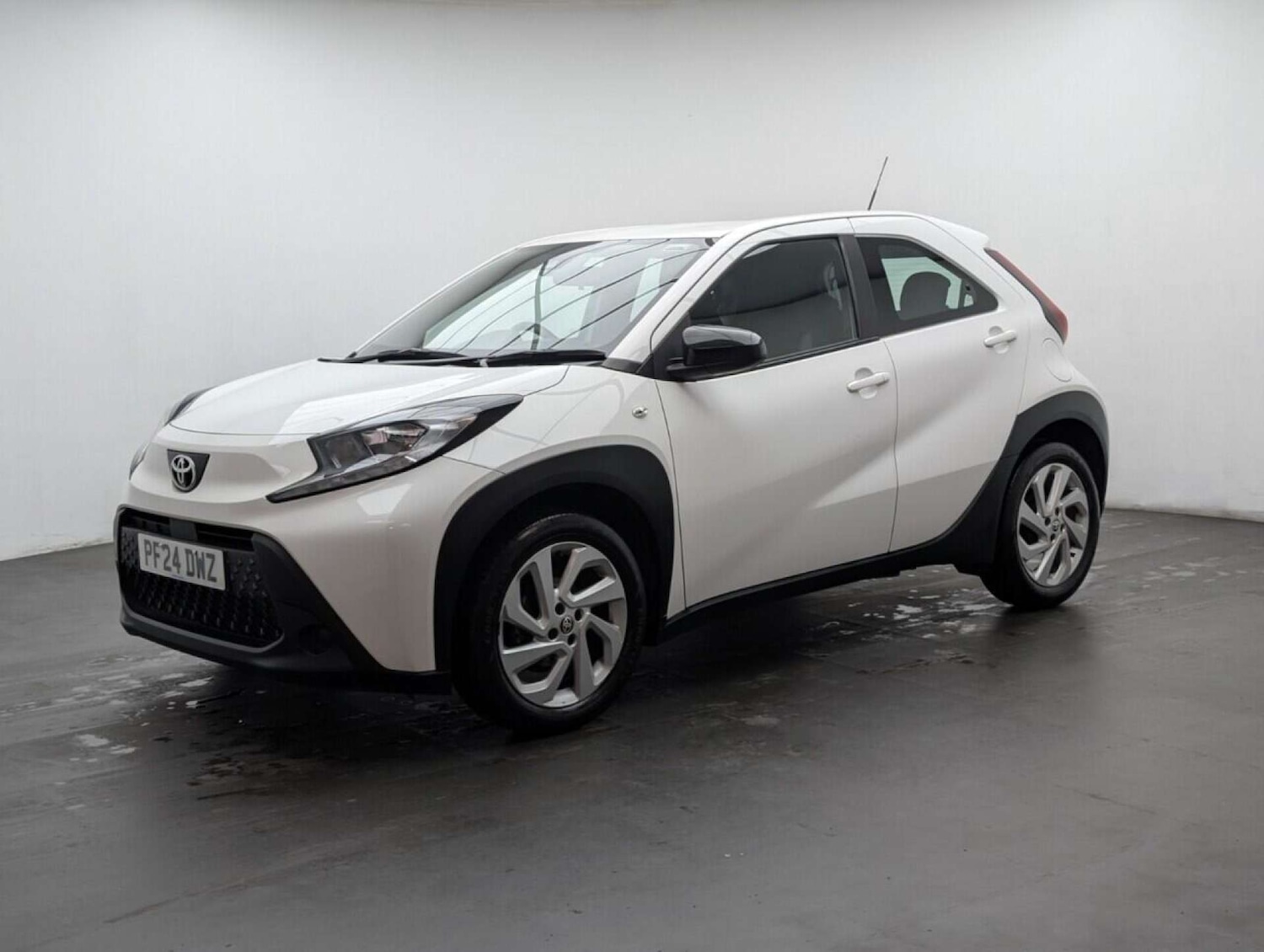 Used Toyota Aygo X 2024 for sale - 77714279: Photo 4