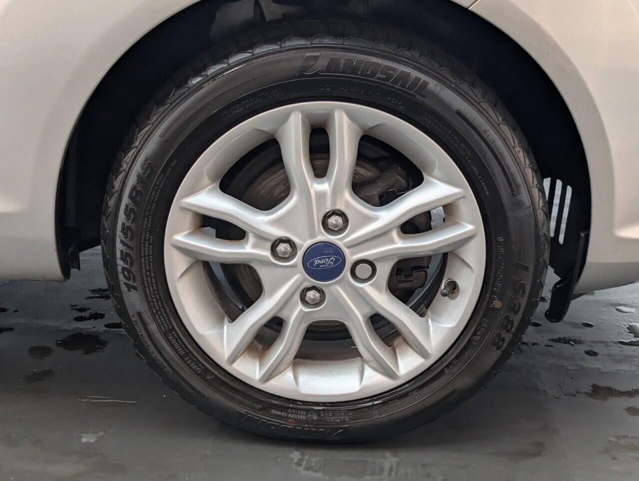 Used Ford Fiesta 2017 for sale - 76424497: Photo 10