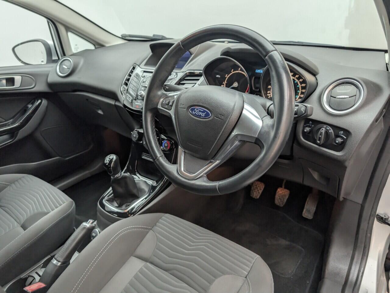 Used Ford Fiesta 2017 for sale - 76424497: Photo 11