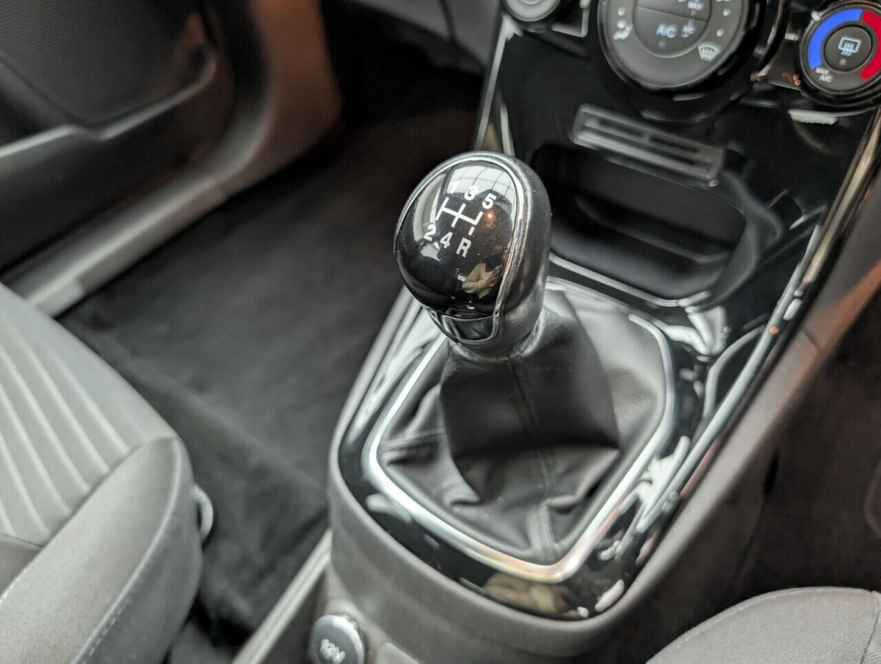 Used Ford Fiesta 2017 for sale - 76424497: Photo 16