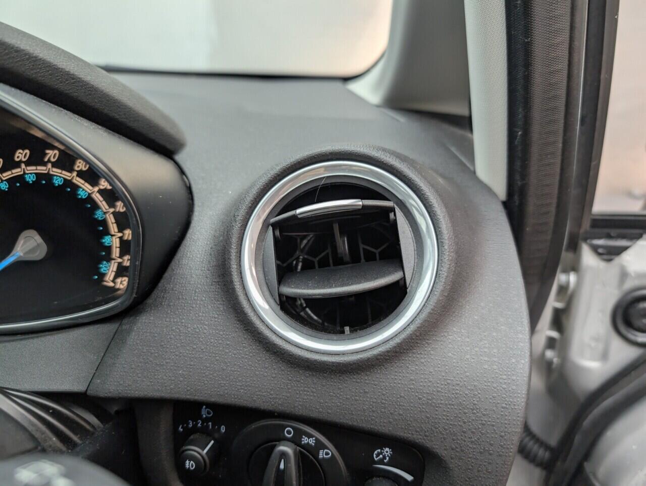 Used Ford Fiesta 2017 for sale - 76424497: Photo 19