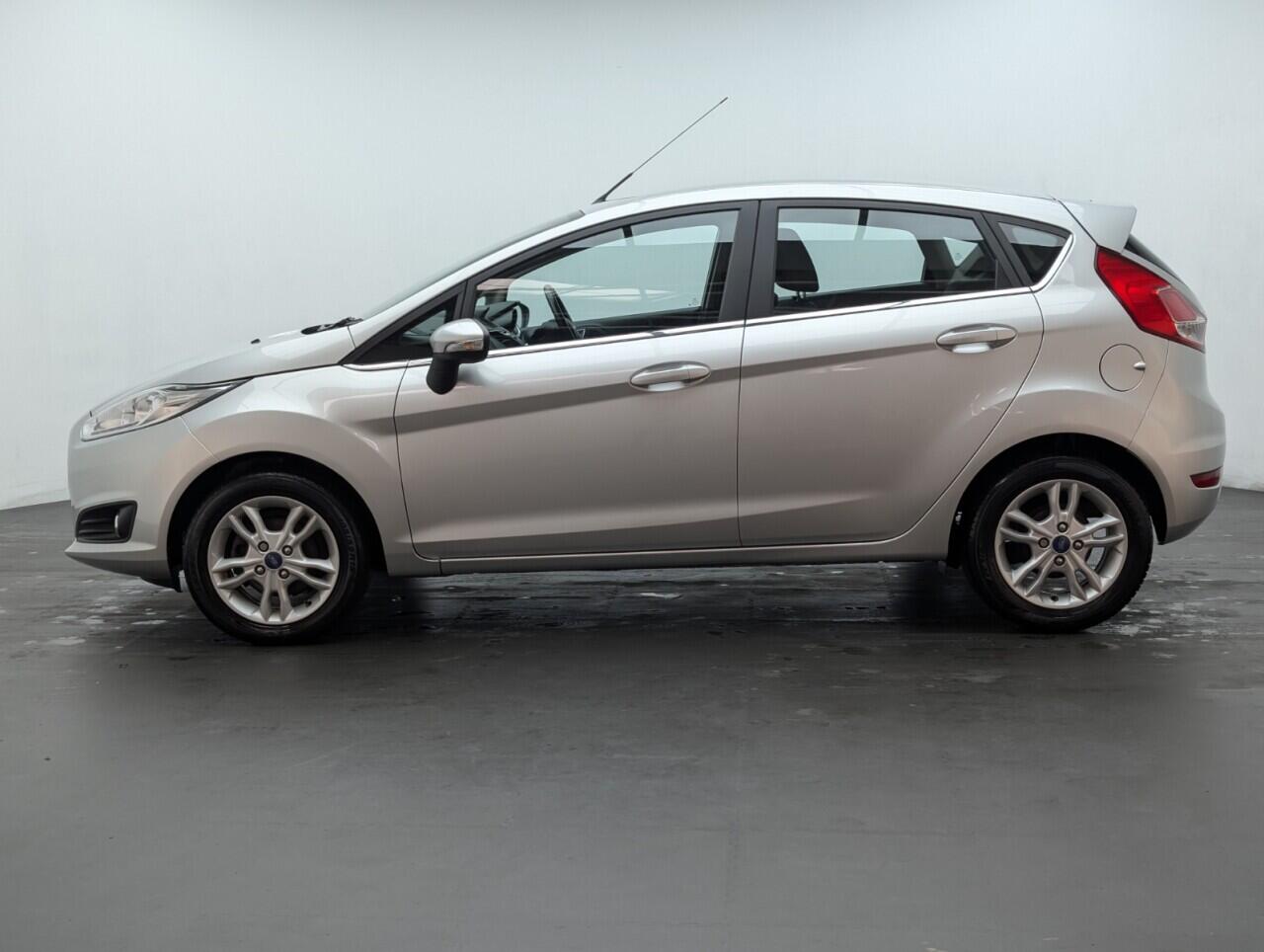 Used Ford Fiesta 2017 for sale - 76424497: Photo 5