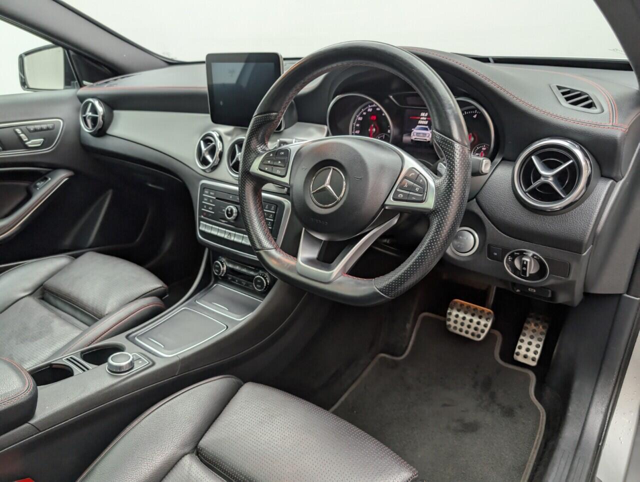 Used Mercedes-Benz A-Class 2017 for sale - 76424509: Photo 11