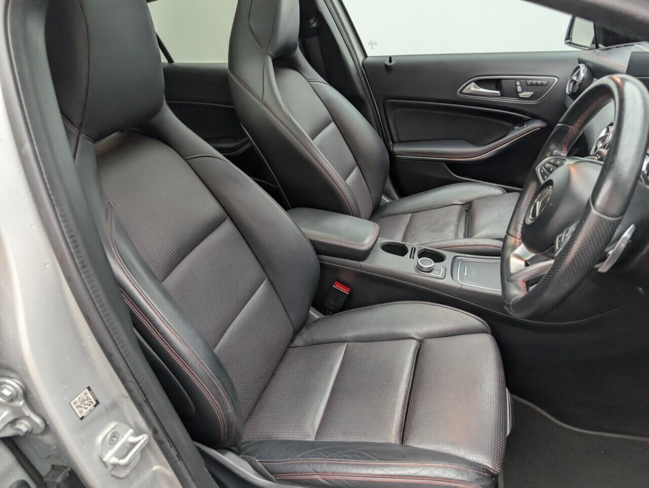 Used Mercedes-Benz A-Class 2017 for sale - 76424509: Photo 12