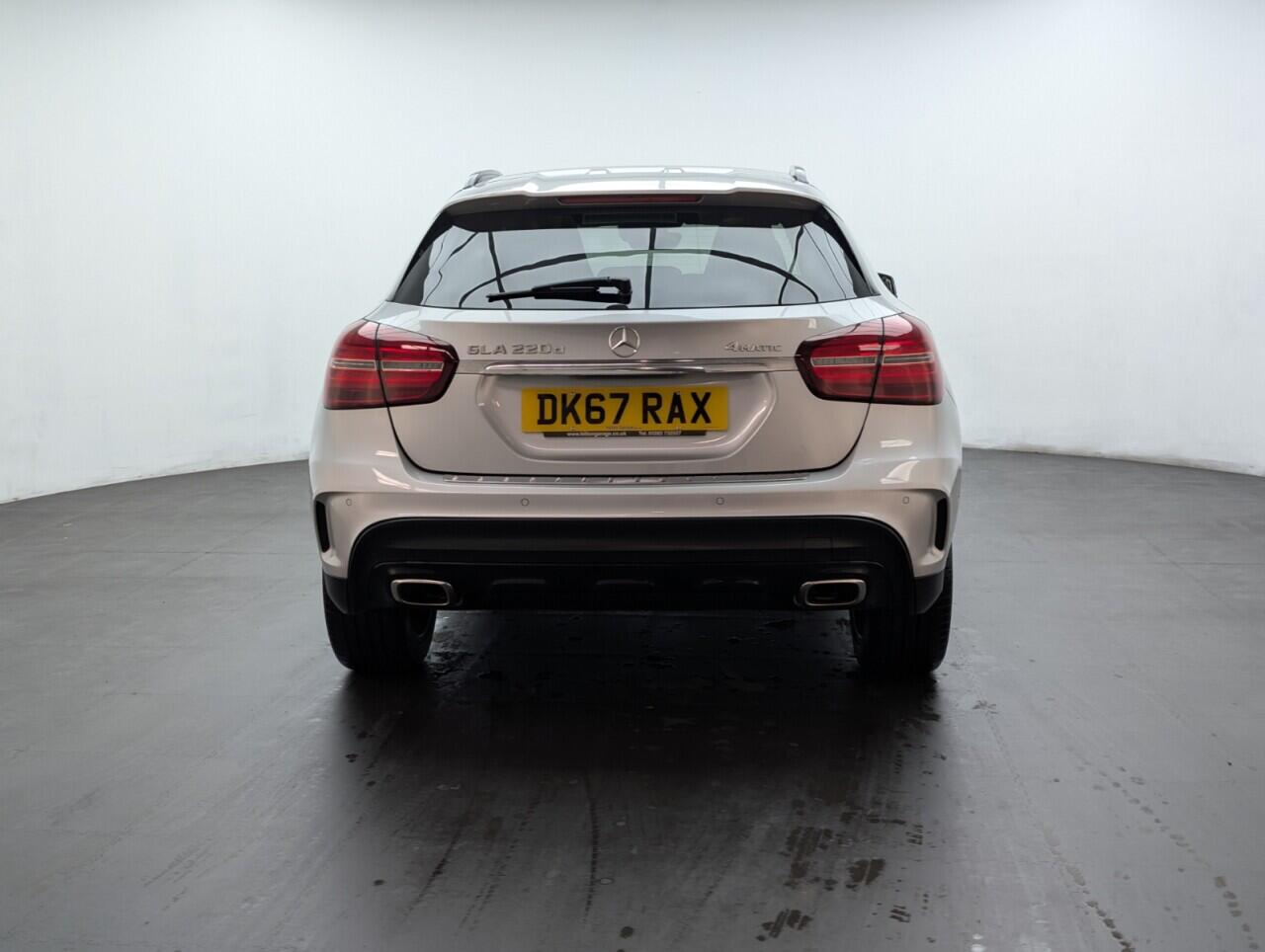 Used Mercedes-Benz A-Class 2017 for sale - 76424509: Photo 7