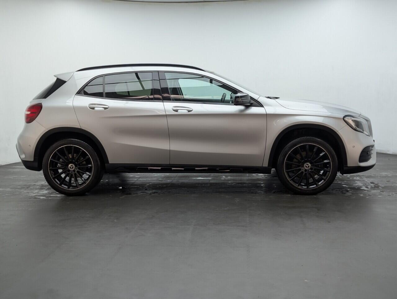 Used Mercedes-Benz A-Class 2017 for sale - 76424509: Photo 9