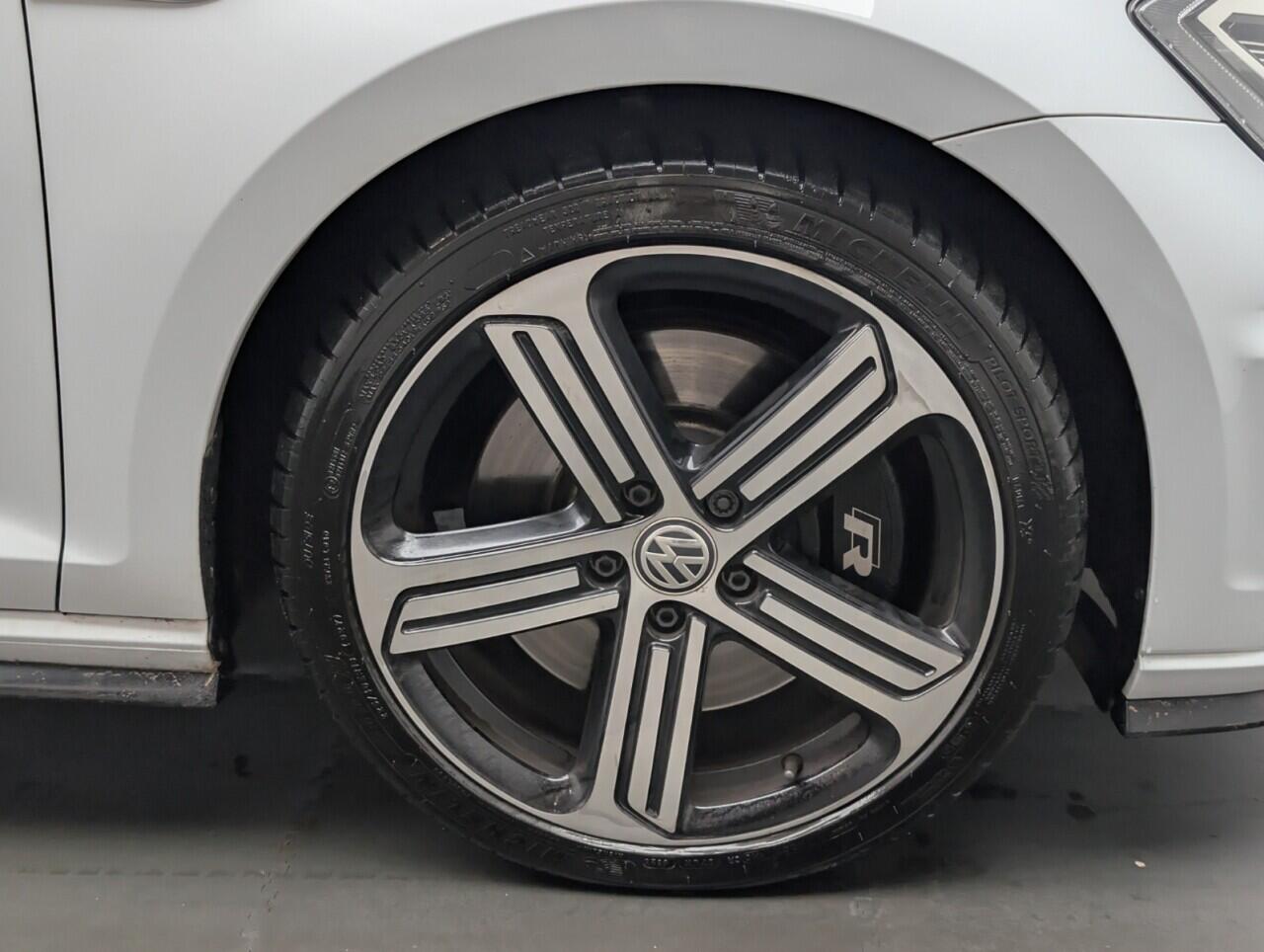 Used Volkswagen Golf 2019 for sale - 77074328: Photo 10