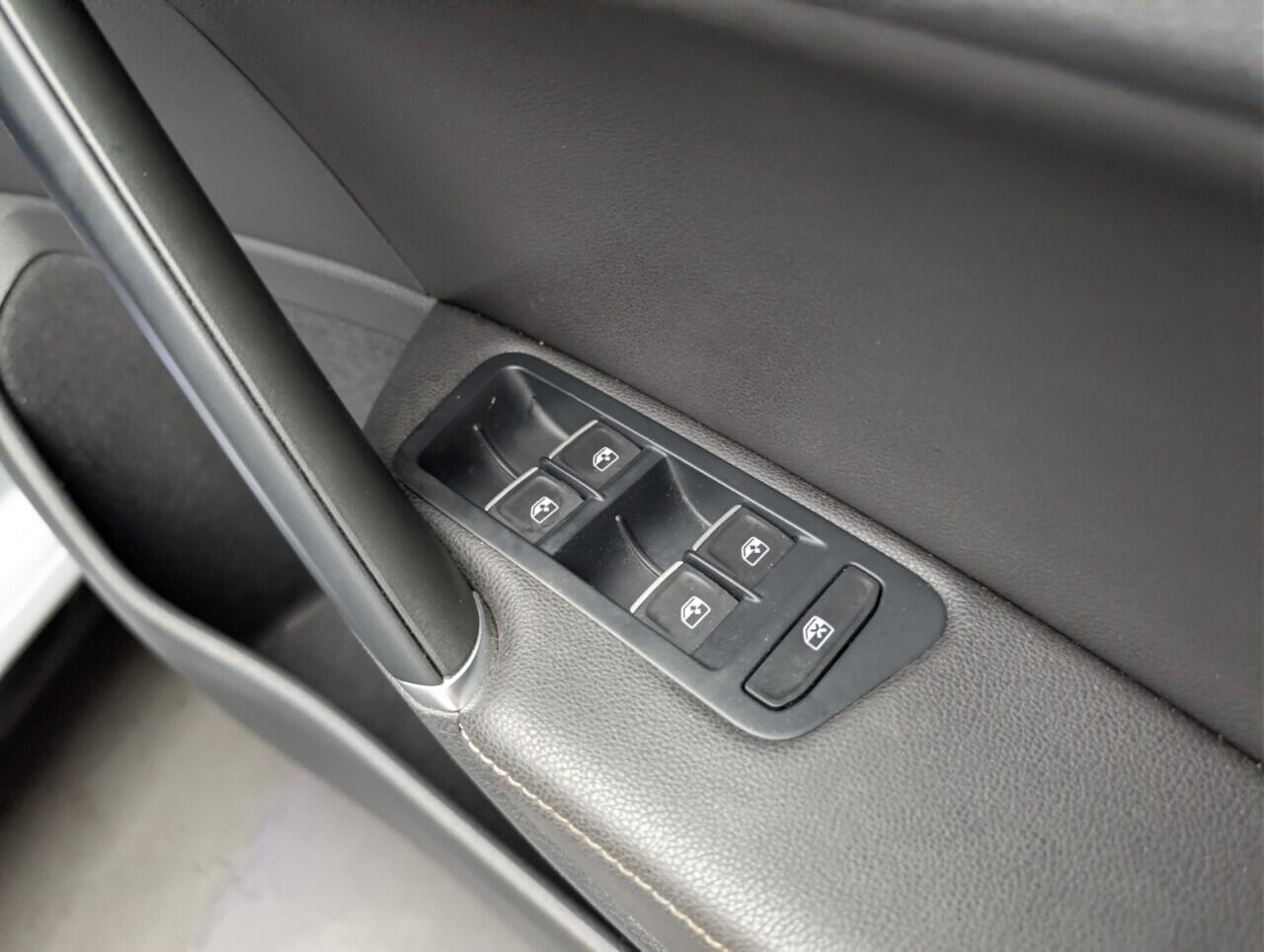 Used Volkswagen Golf 2019 for sale - 77074328: Photo 22