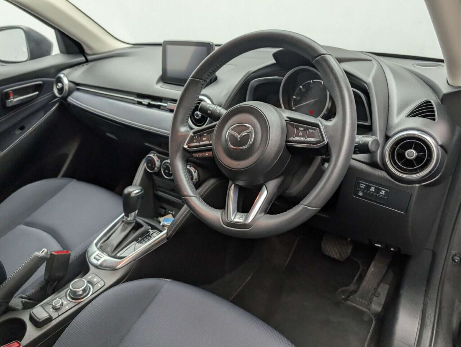 Used Mazda Mazda2 2020 for sale - 77713527: Photo 11