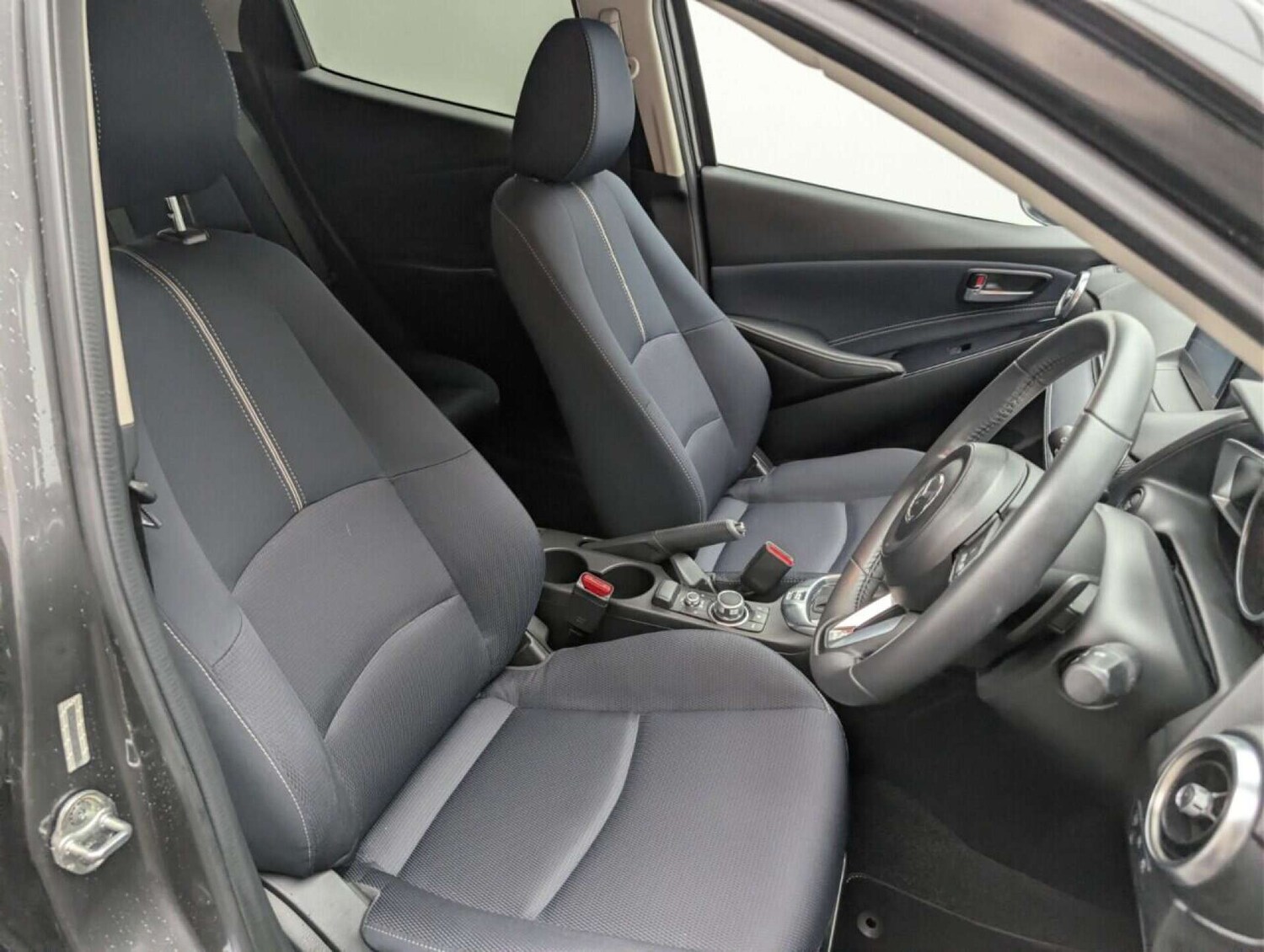 Used Mazda Mazda2 2020 for sale - 77713527: Photo 12