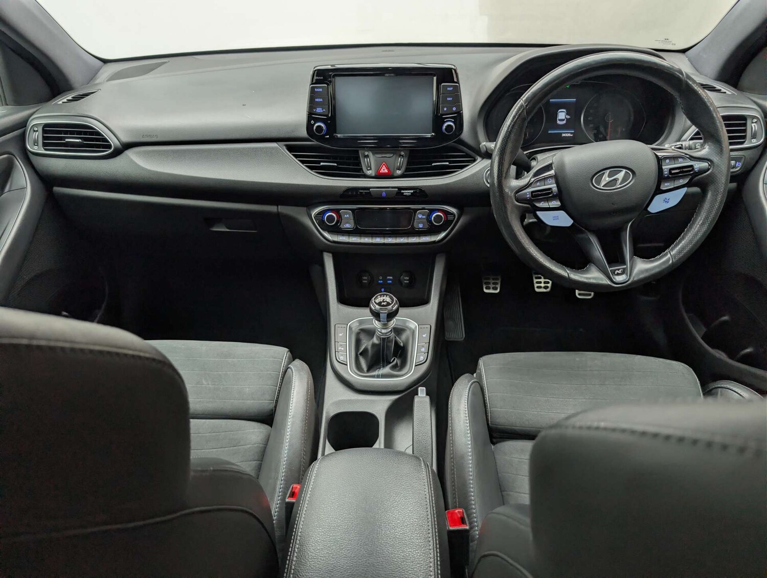 Used Hyundai i30 2018 for sale - 78031059: Photo 29