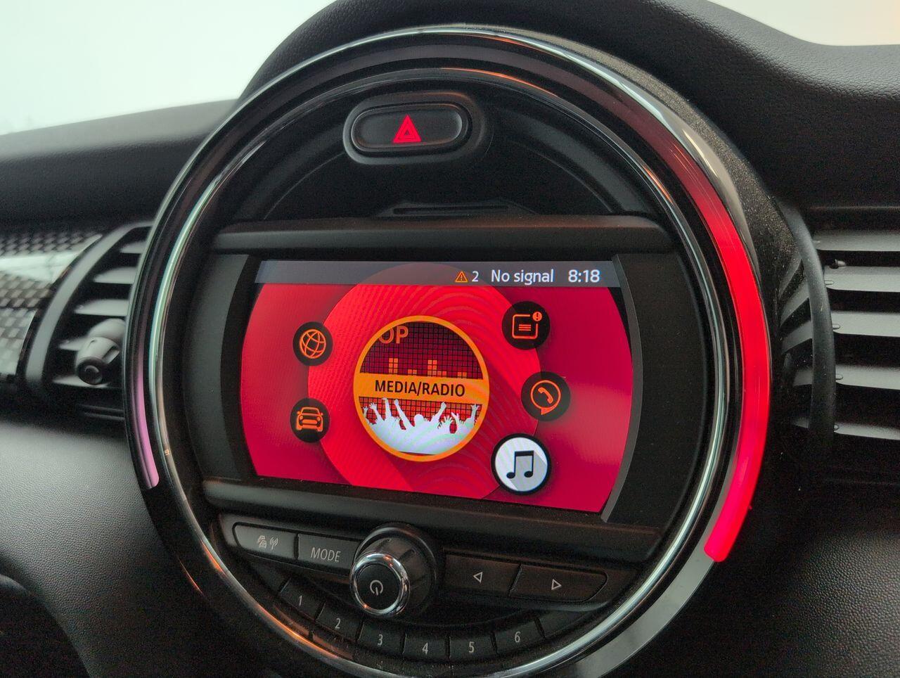 Used MINI Hatch 2018 for sale - 76424929: Photo 52