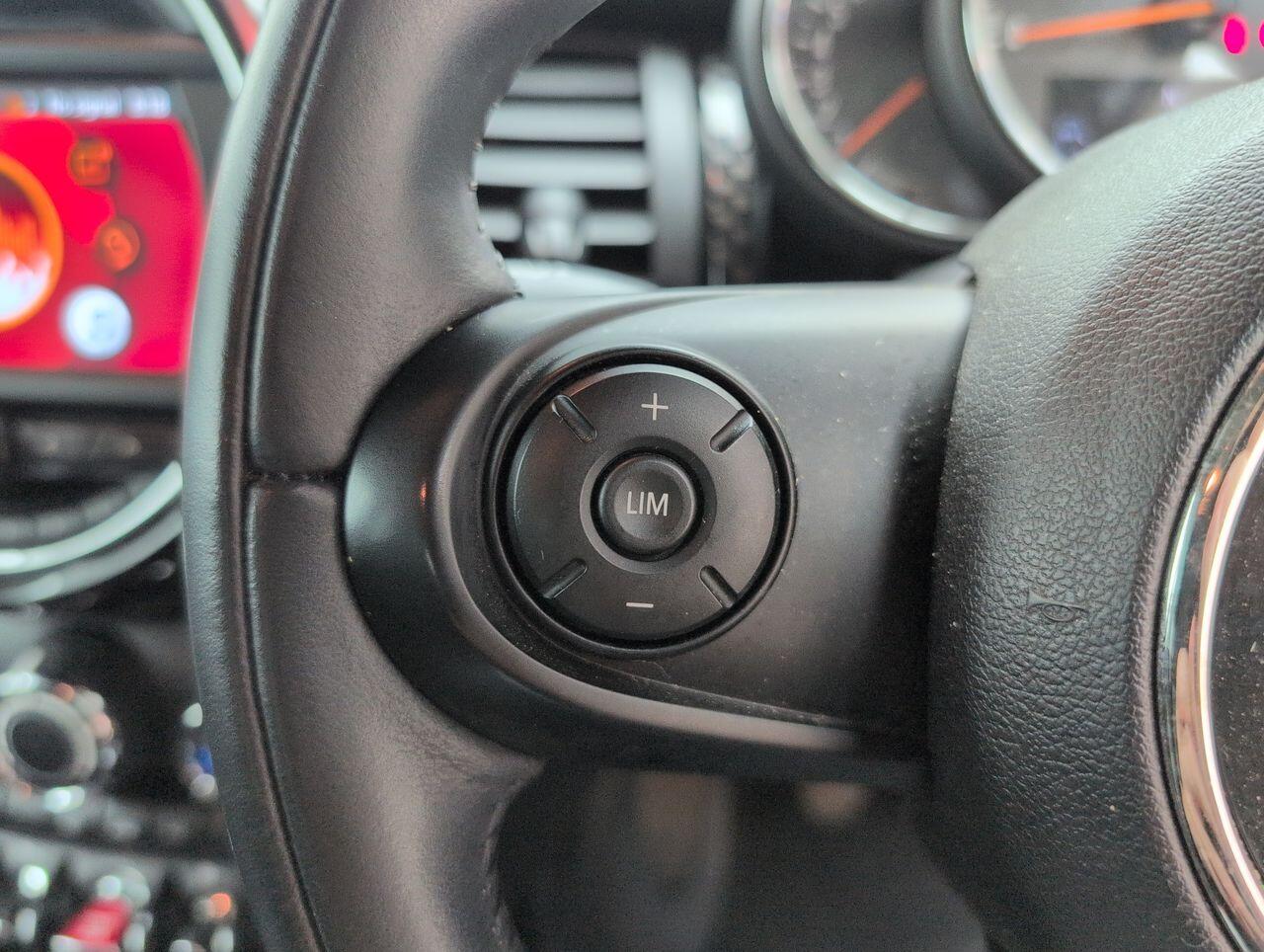 Used MINI Hatch 2018 for sale - 76424929: Photo 56